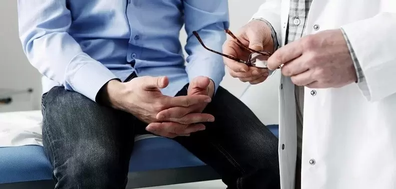 Esimeste prostatiidi nähtude korral peaksite diagnoosi kinnitamiseks konsulteerima uroloogiga.